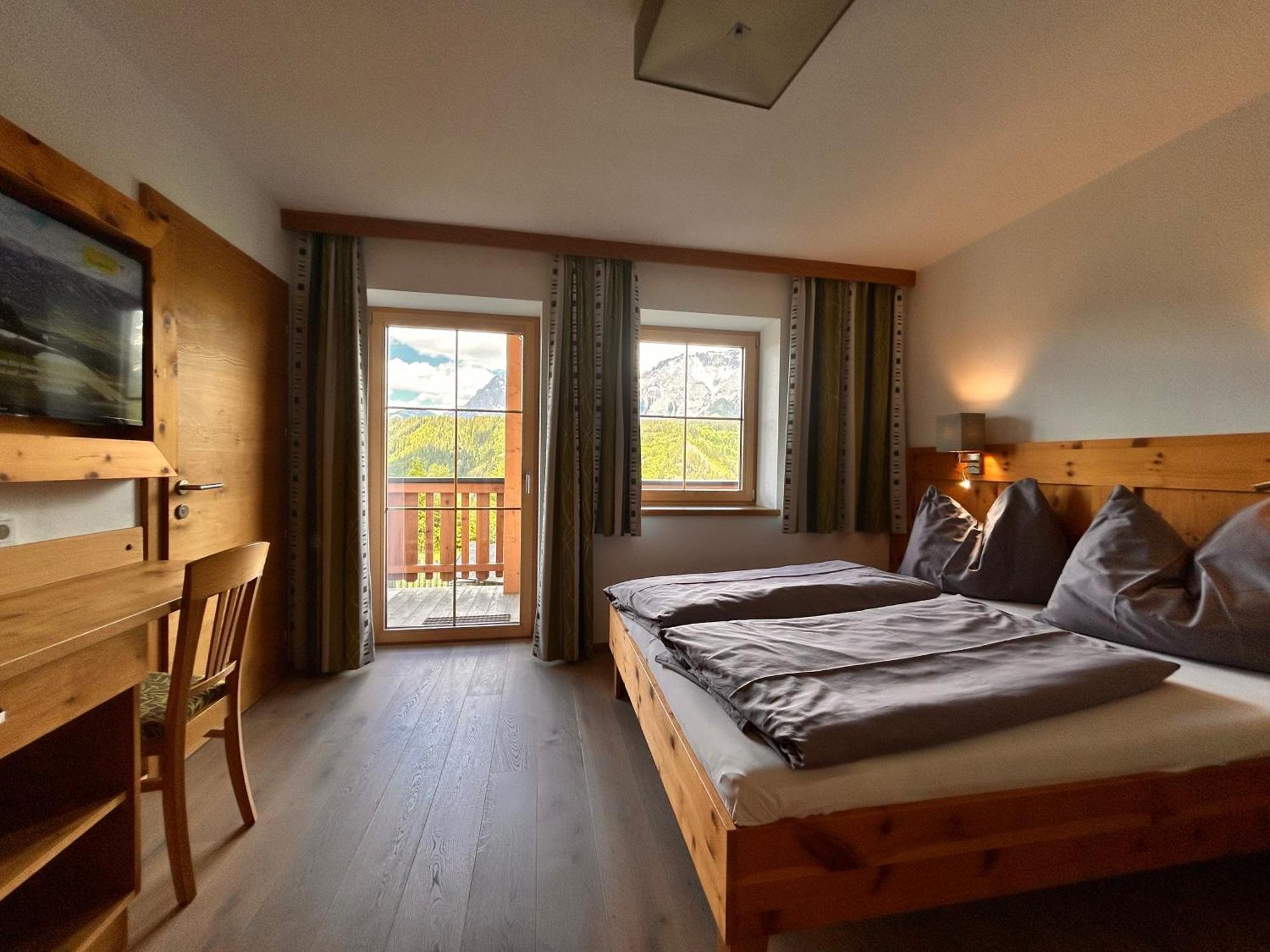 La Montana - Ski & Hiking Lodge Schladming Extérieur photo