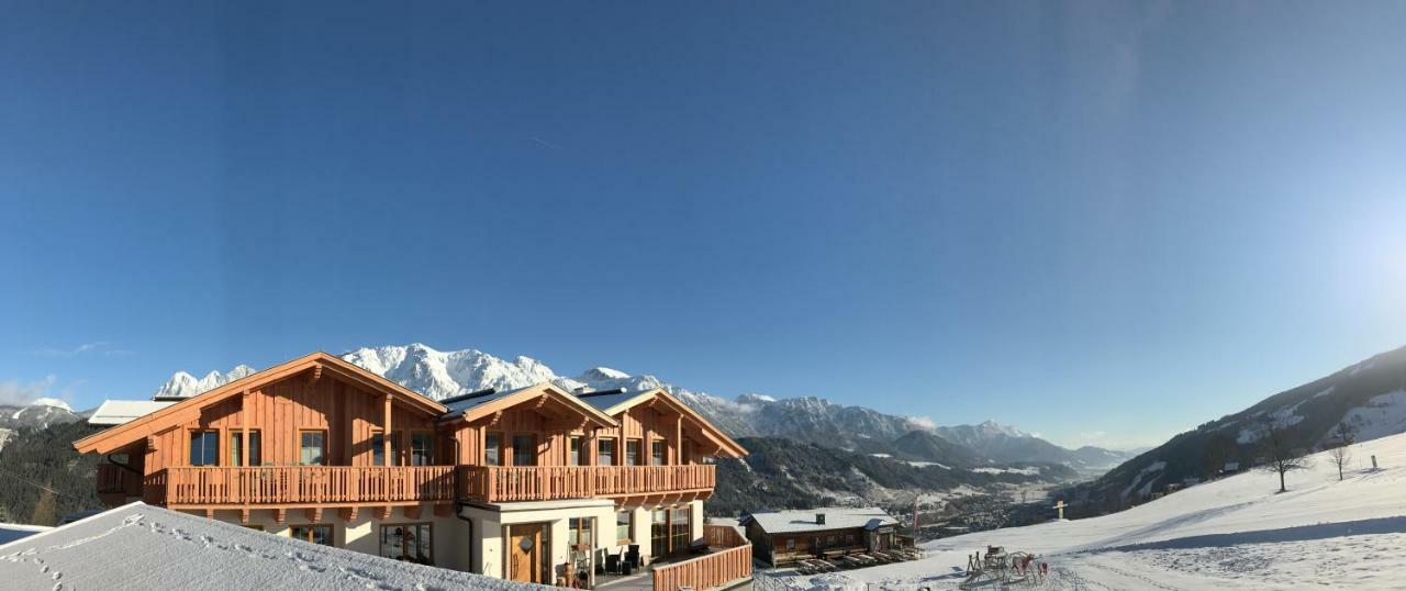 La Montana - Ski & Hiking Lodge Schladming Extérieur photo